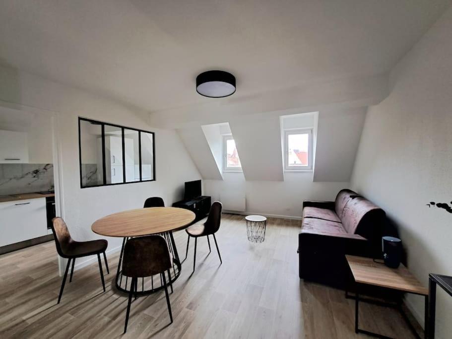 Appartement Centre Historique Avec Parking Inclus Colmar Exteriér fotografie